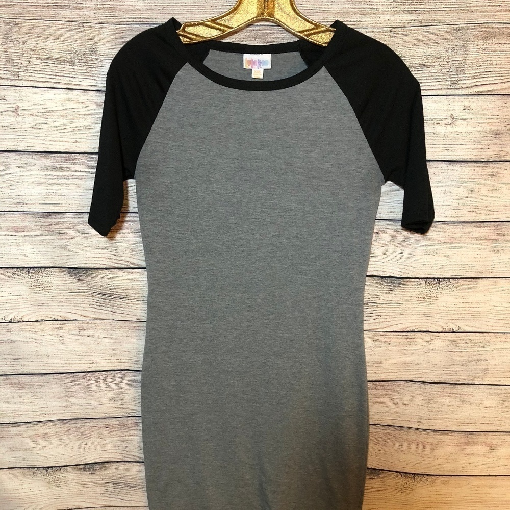 NWOT LuLaRoe Julia Dress Size XXS